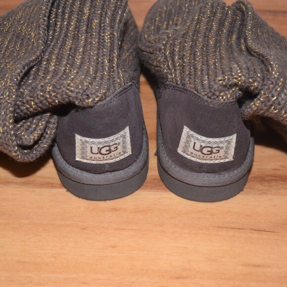 Ugg Classic Cardy Women's Brown Metallic Button knit Sweater Boots Size 9 - Picture 9 of 13